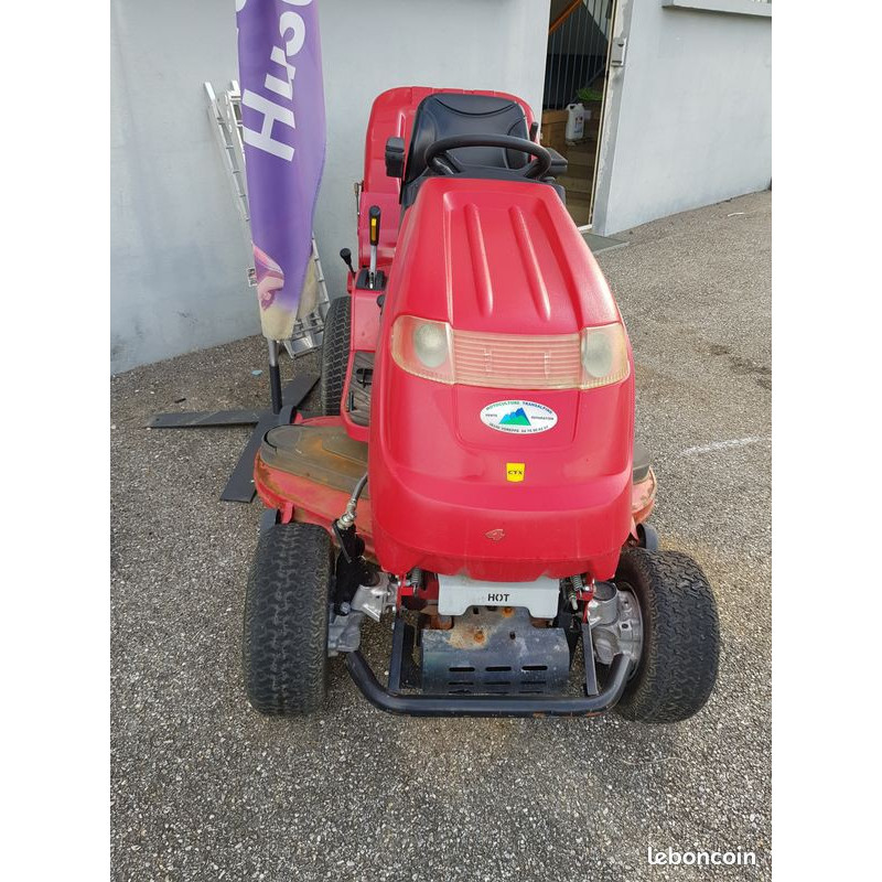 Tondeuse autoportée Countax C25 4WD Tondeuse autoportée Countax C25 4WD